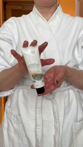 2-in-1 Hydrating Face Mask & Cream 